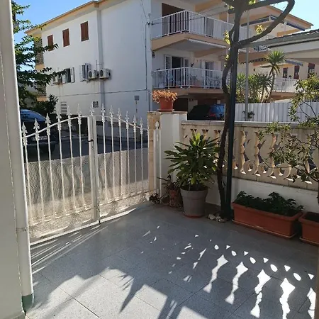 Casa Baja Playa